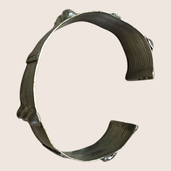 🩶 1940s ANTIQUE ETHIOPIAN BRACELET CUFF ADJUSTABLE SILVER HANDMADE ARTISAN - Picture 7 of 10